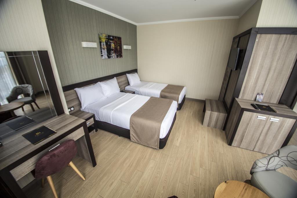 The Corner Hotel Sincan ภายนอก รูปภาพ