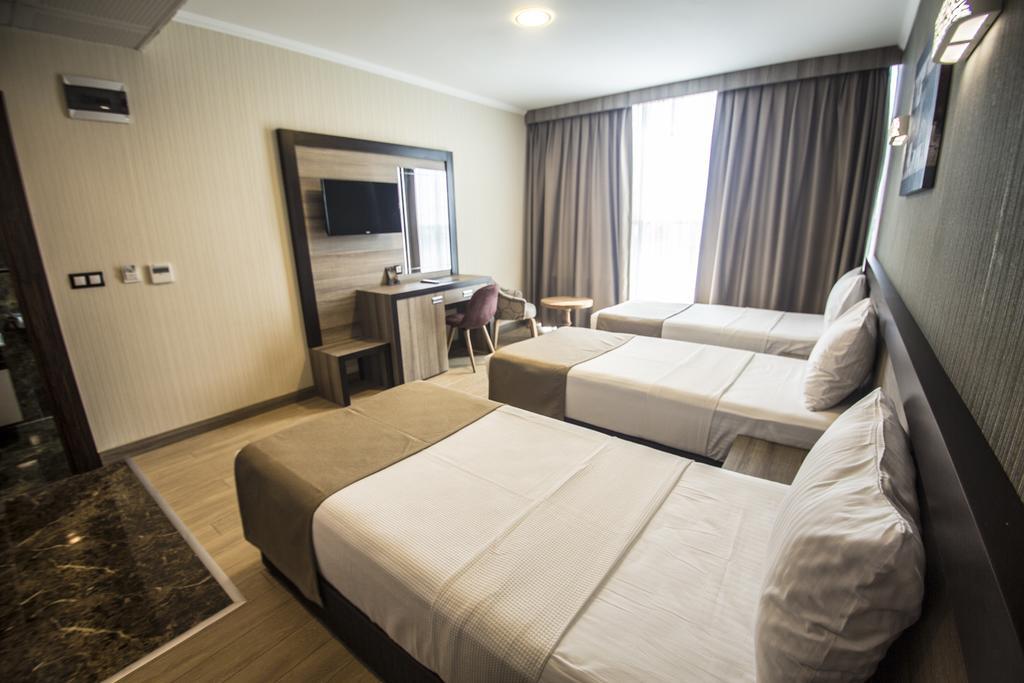 The Corner Hotel Sincan ภายนอก รูปภาพ