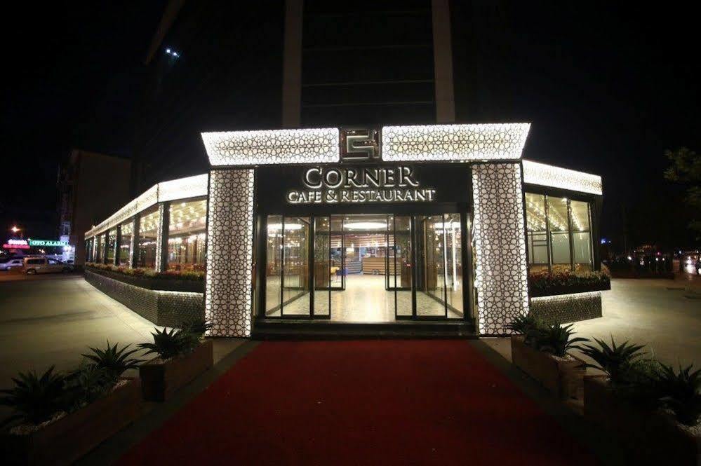 The Corner Hotel Sincan ภายนอก รูปภาพ